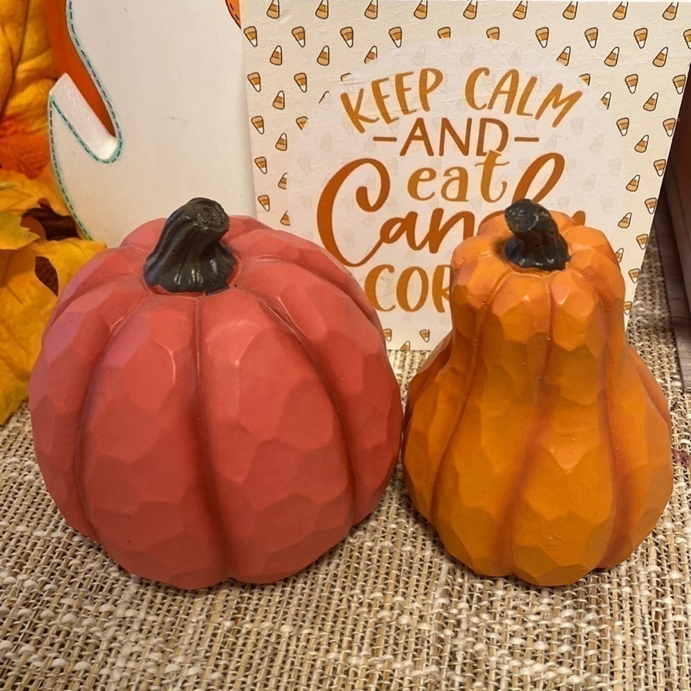 2 NEW FAUX WOOD CARVED PUMPKINS FALL TABLETOP DECOR